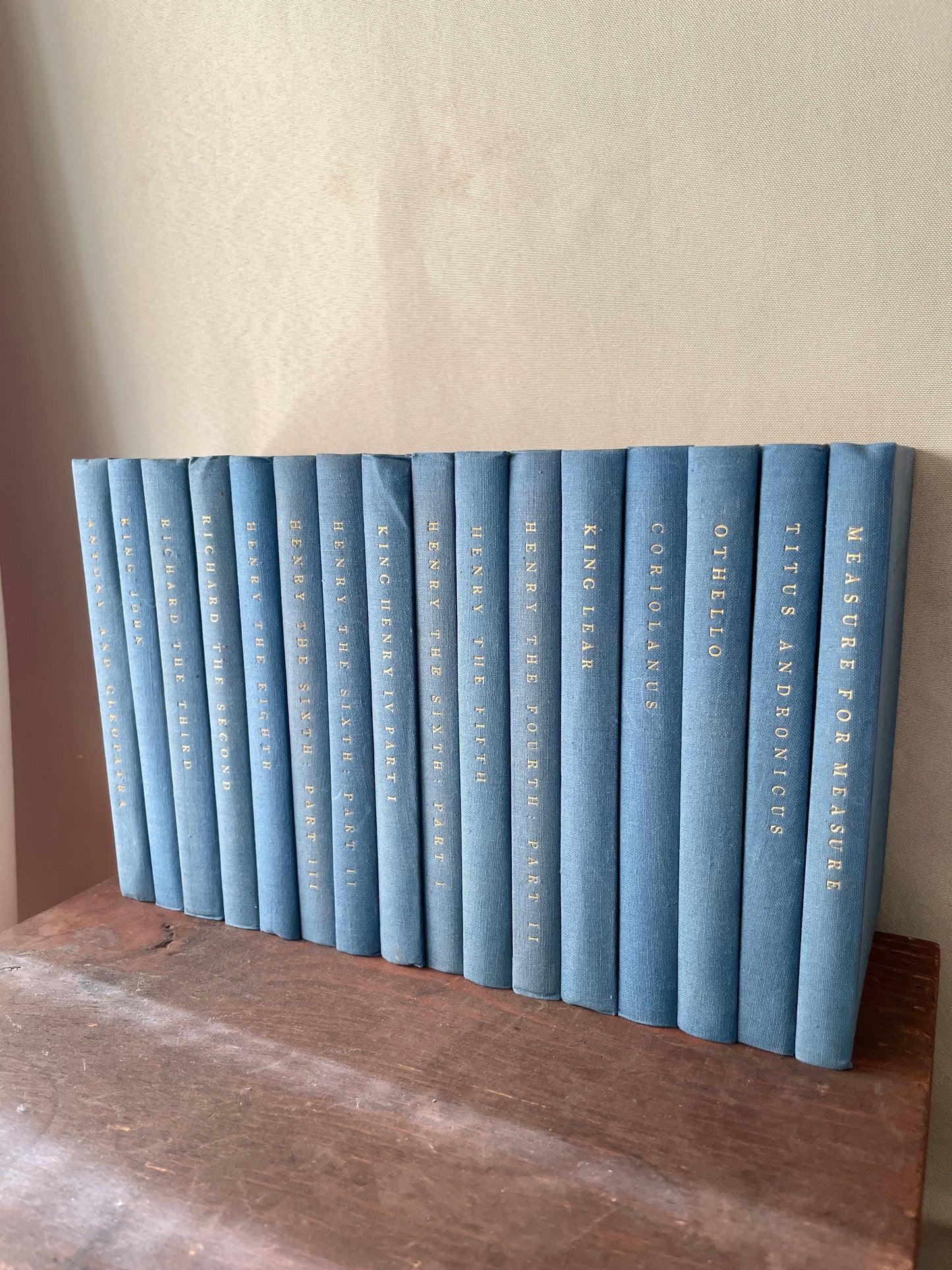 The Yale University Press Shakespeare Set - 38 book Collection