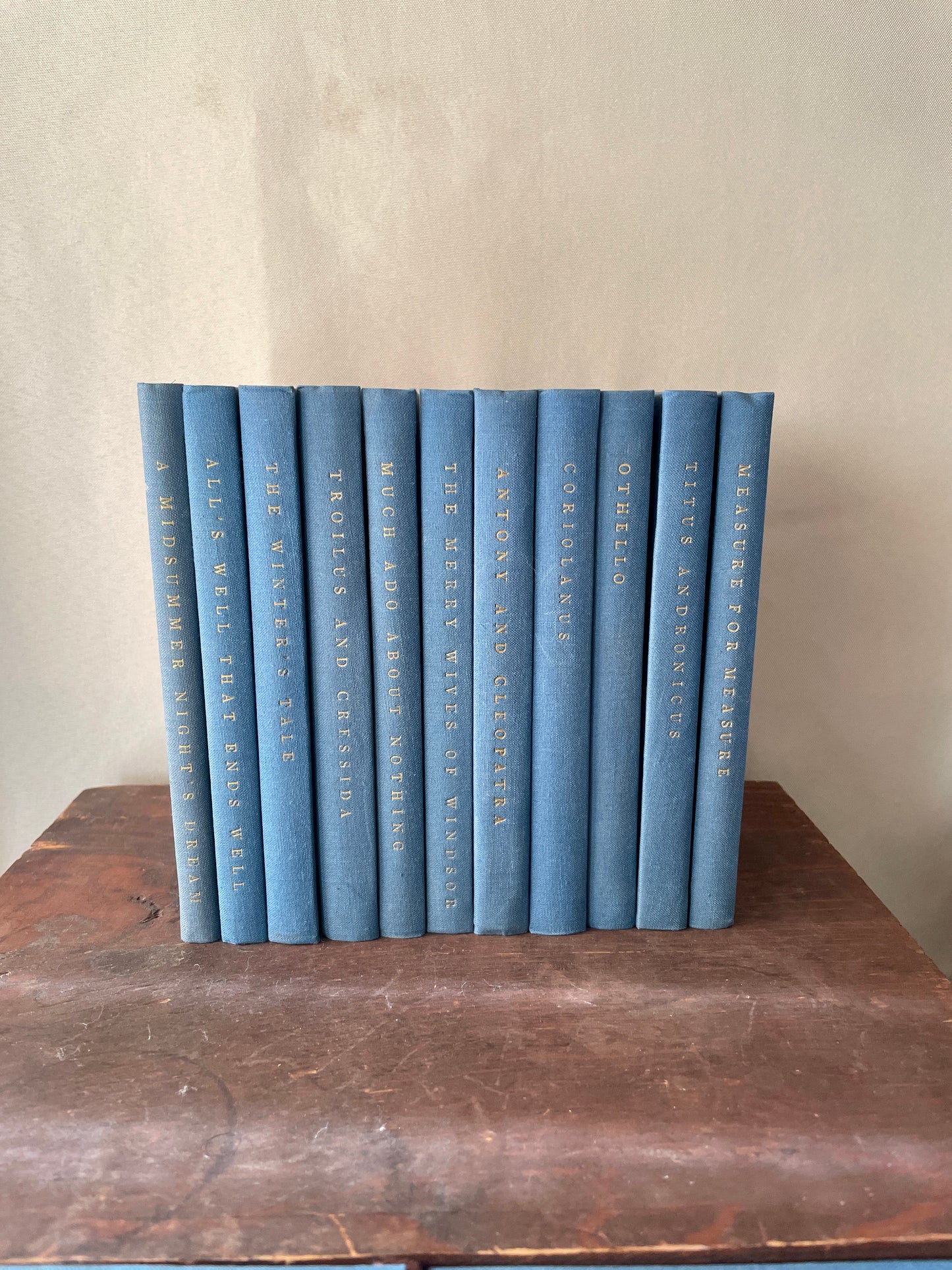 The Yale University Press Shakespeare Set - 38 book Collection